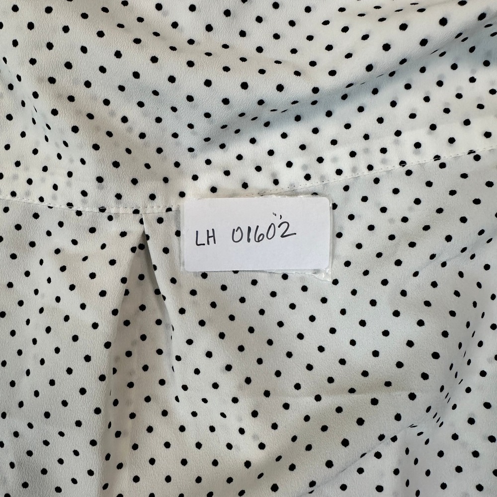 Merona Polka Dot Popover Blouse Medium White Black Long Sleeve Pocket - Picture 8 of 8